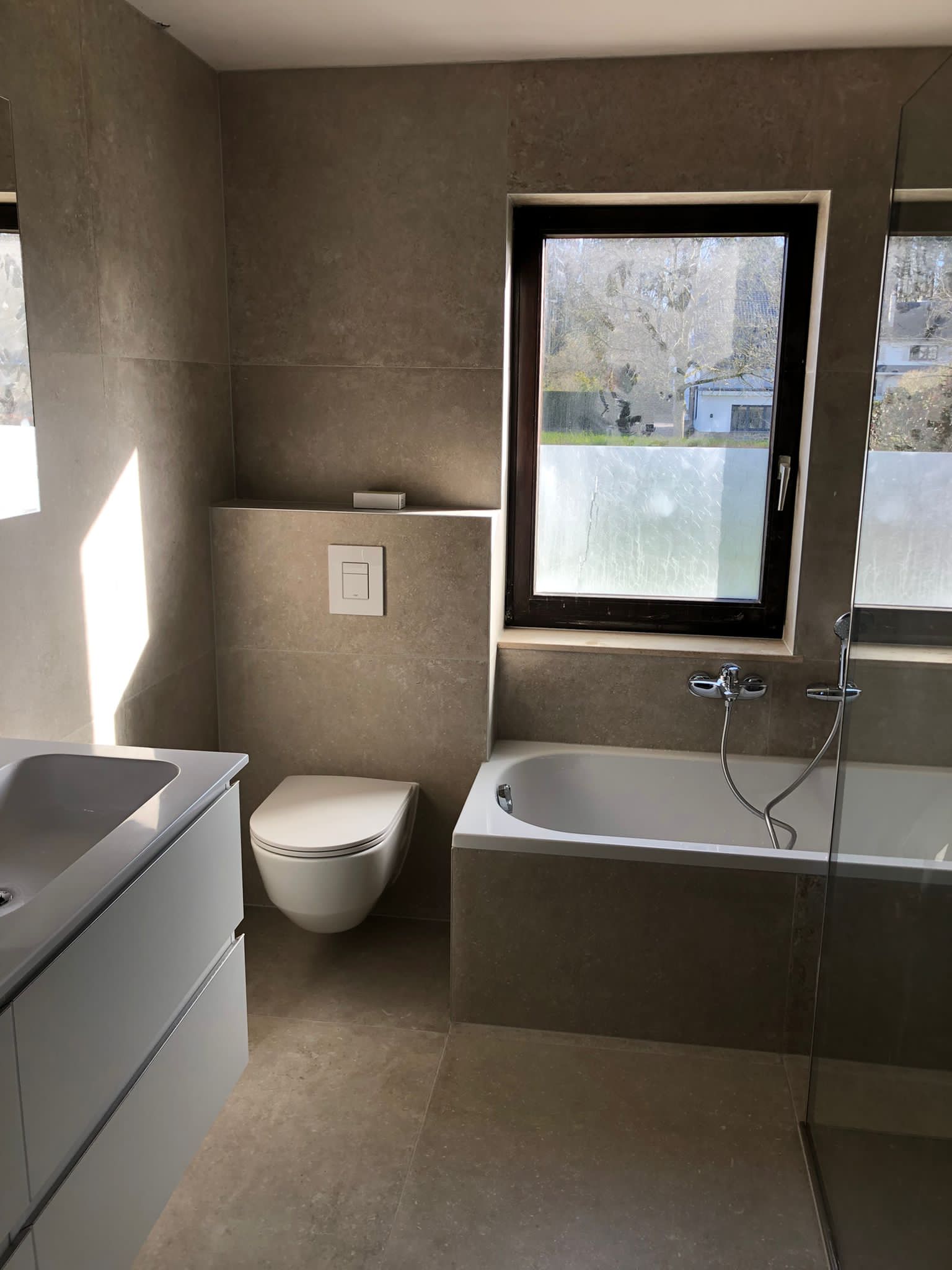 b4940037-4da5-45ce-9ffb-c56b1b951fcb