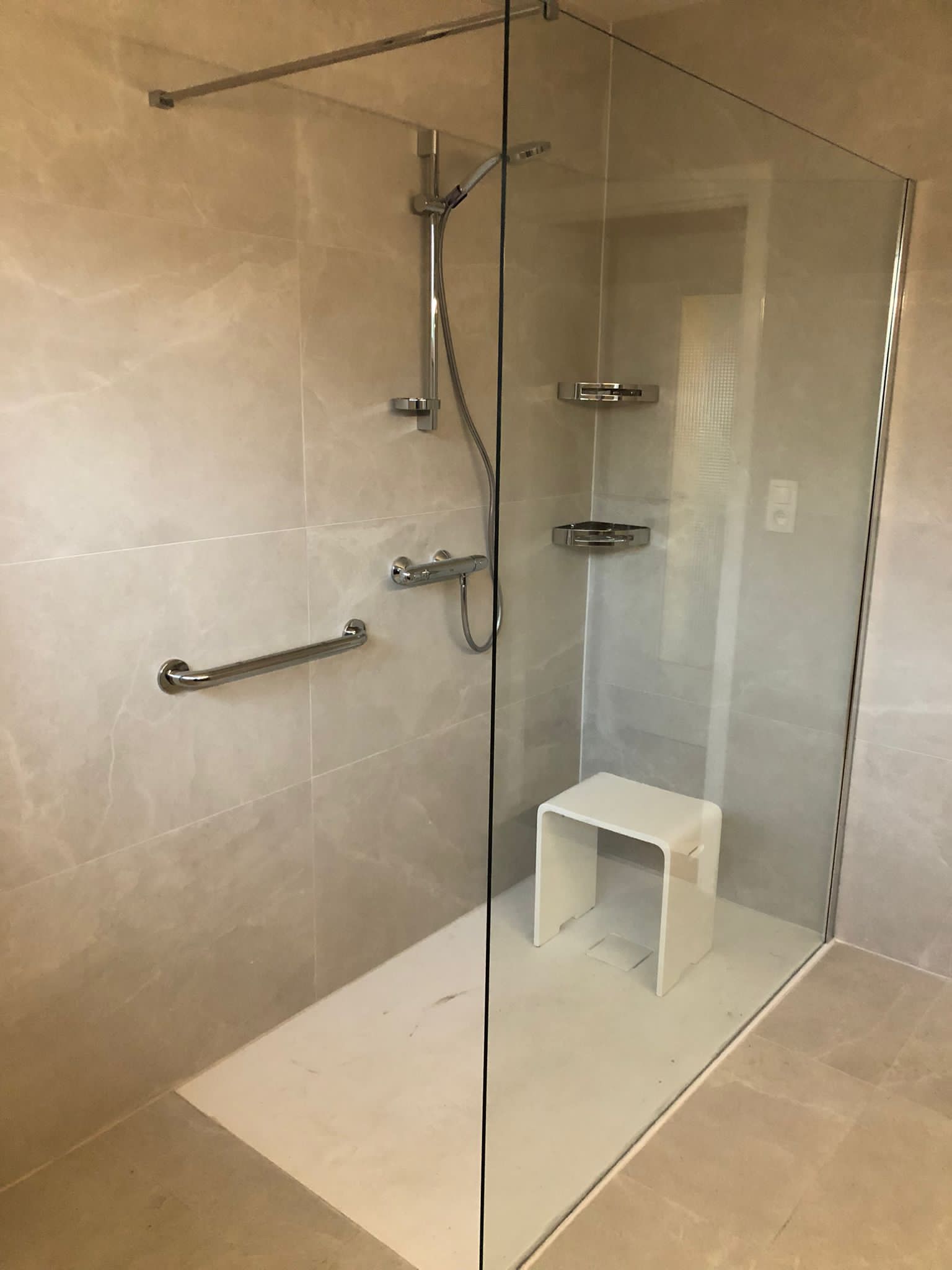 e50dba91-3729-43ef-8c89-28d55ea9b193